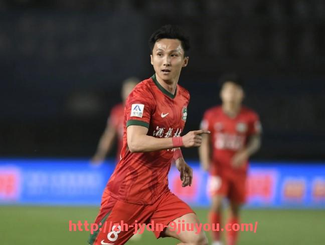 jiuyou九游娱乐-CBA和足球哪个更有钱？：篮球与足球行业的财富对比