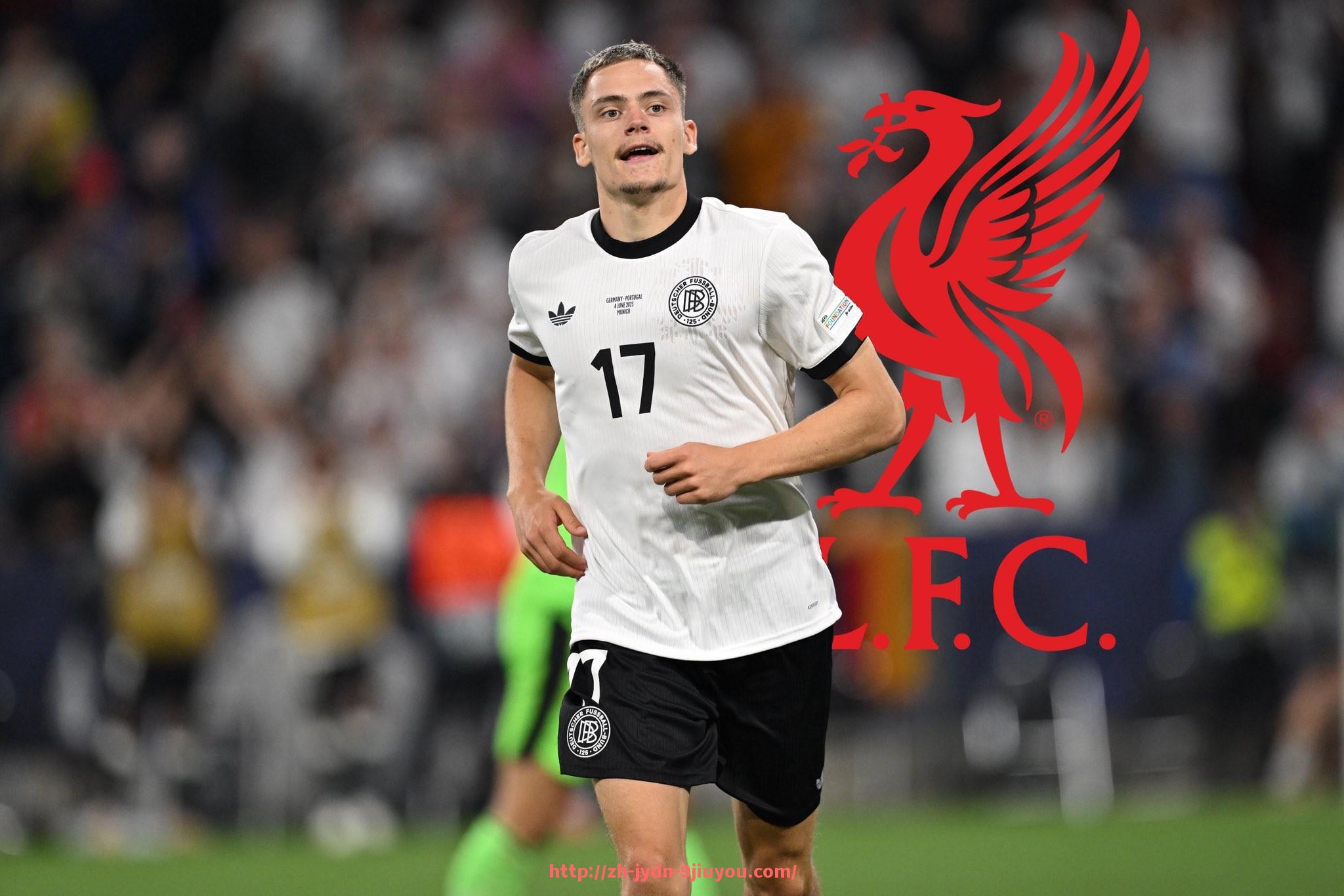 jiuyou九游娱乐-曼联俱乐部历届英超球员名单与荣耀回顾